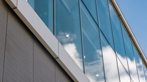 Outisde shot of New Court building in London