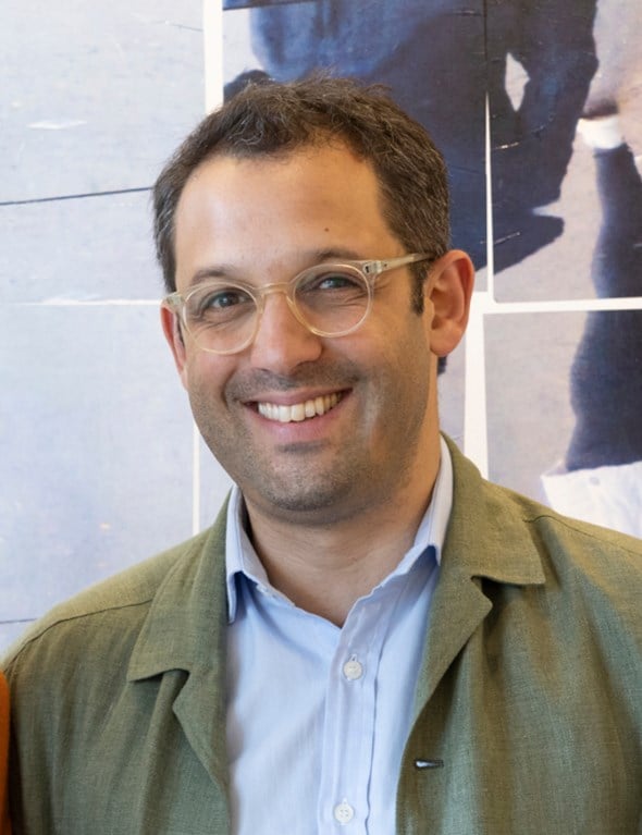 Smiling picture of Jonathan Levy, Art curator