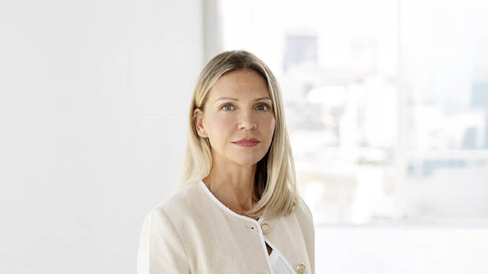 Headshot of Samantha Beach