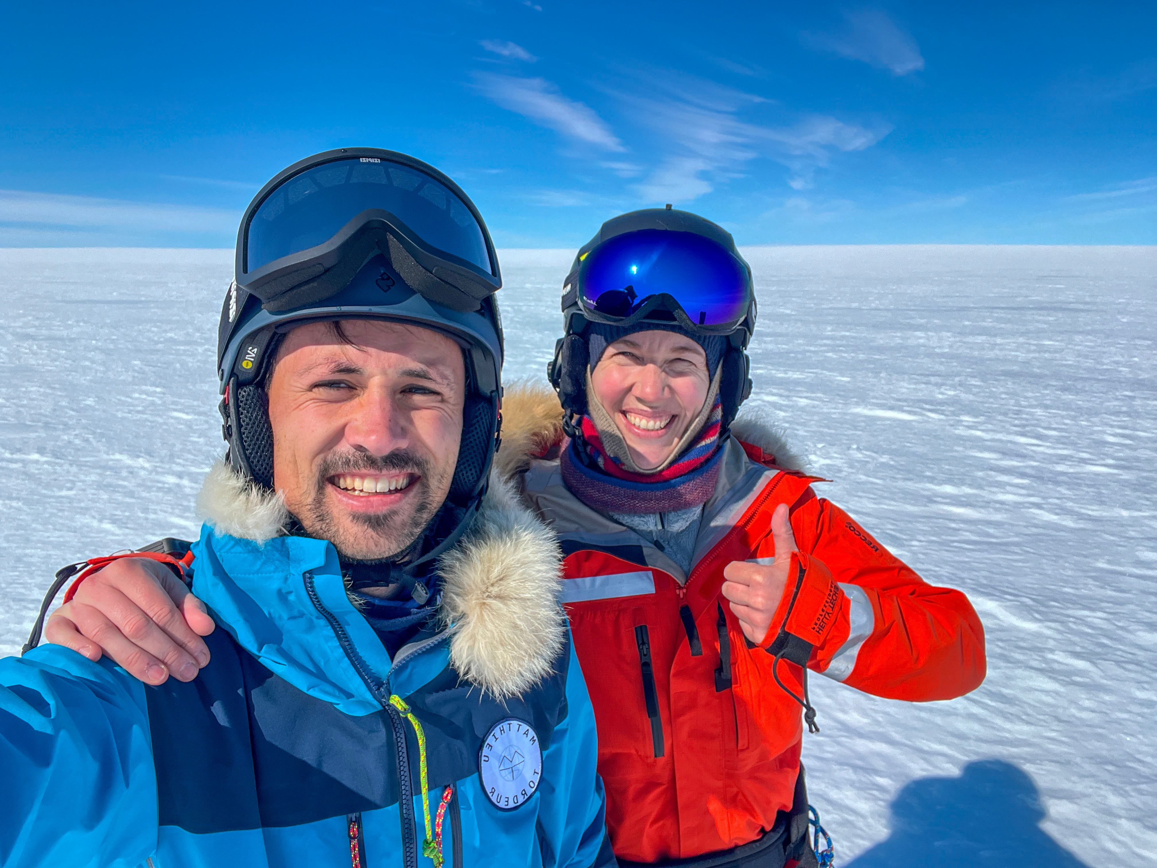 Matthieu Tordeur and glaciologist Dr. Heïdi Sevestre