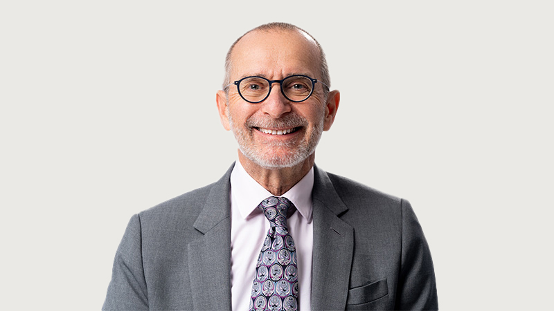 Martin Kingston