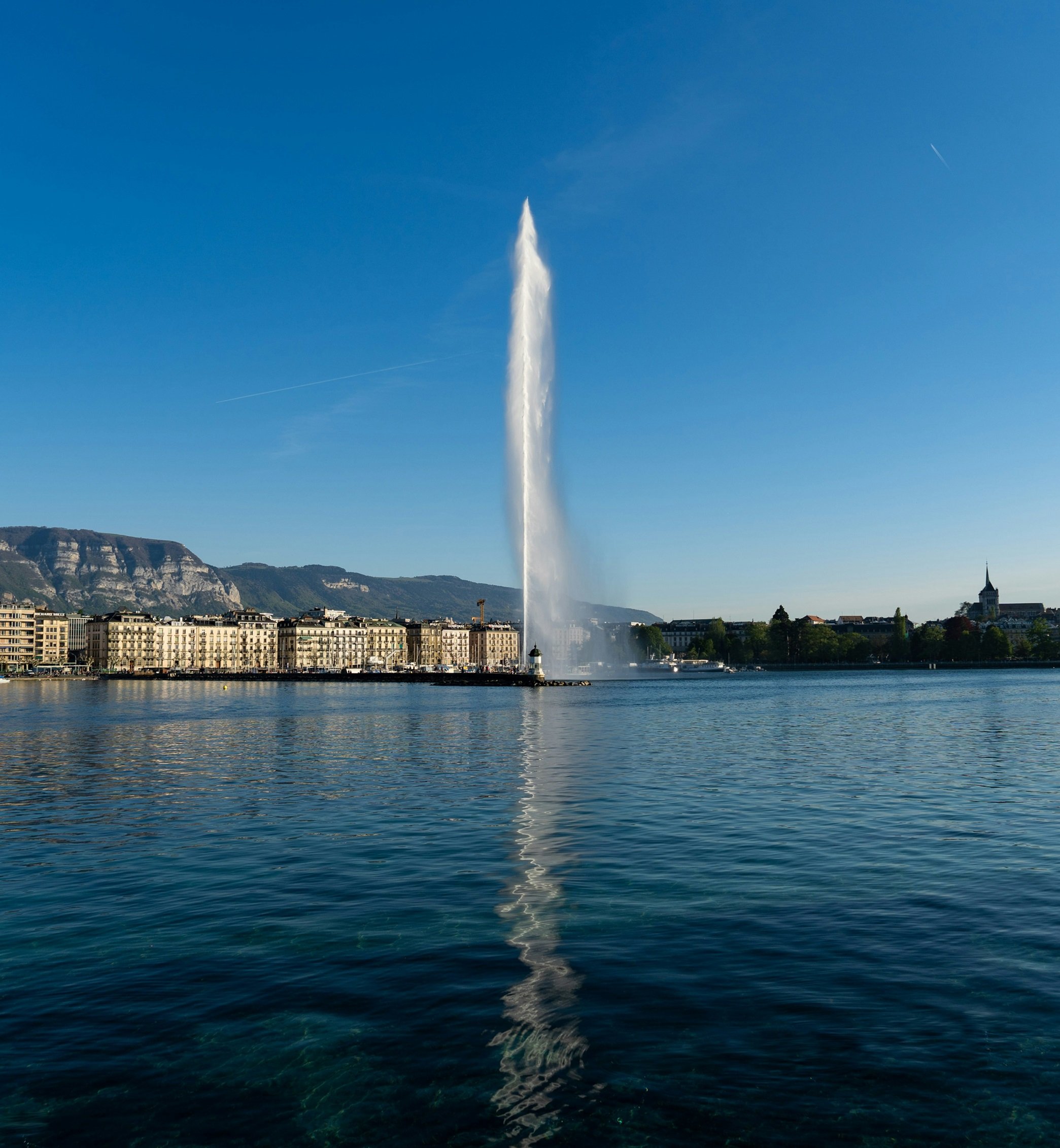foundation in the lake