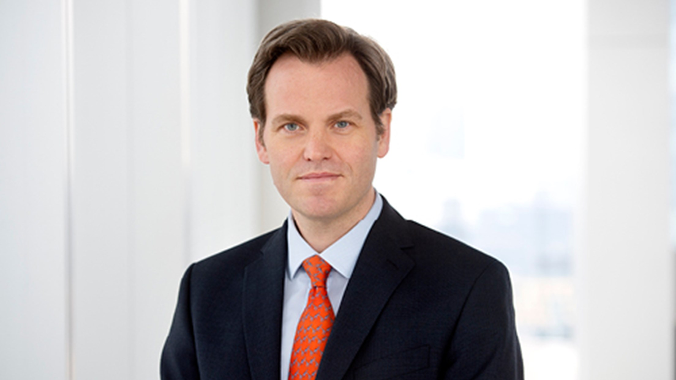 Headshot of Hugh Billett