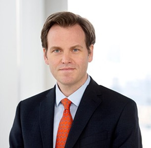Headshot of Hugh Billett